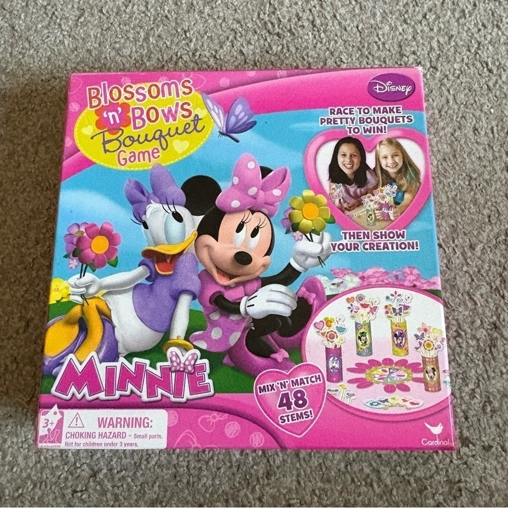 Disney Minnie Blossoms n’ Bows Bouquet Game Arts & Crafts Deco Scrapbook Flowers